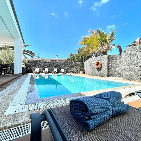 Mamma Mia Lanzarote Villa